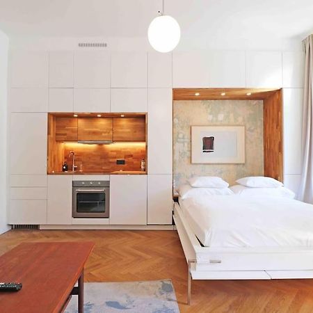 Smart Apt Mit Balkon Am Augarten Park Naehe Zentrum فيينا المظهر الخارجي الصورة