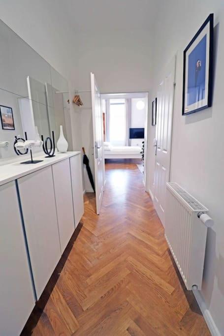 Smart Apt Mit Balkon Am Augarten Park Naehe Zentrum فيينا المظهر الخارجي الصورة